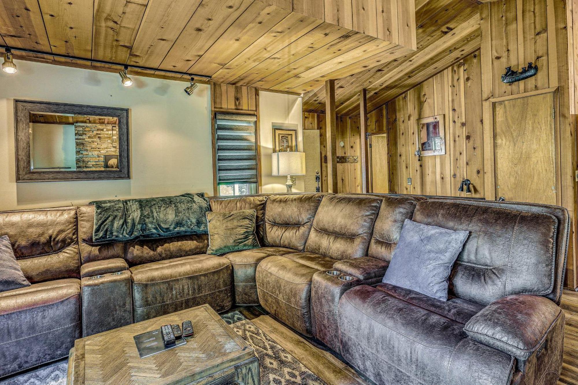 Cozy Bears Hideaway Cabin About 3 Mi To Shaver Lake! Exterior photo